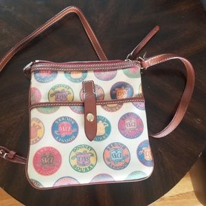 Dooney Bourke pocketbook